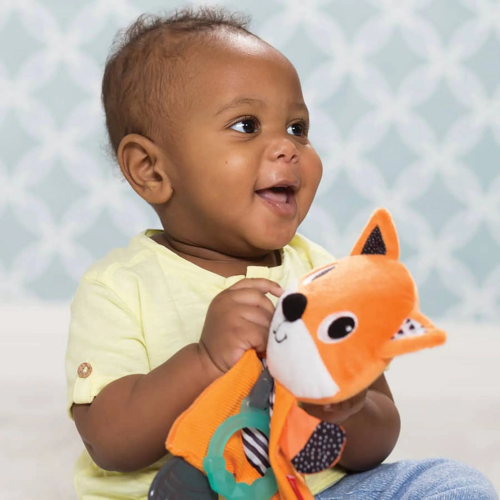 Fox Cuddly Rattle Textured Teether U664