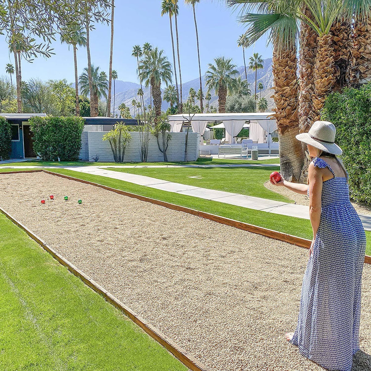 Bocce Set with 8 Balls, Pallino, Case, and Measuring Rope K8822