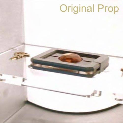 Prop Replica S39874