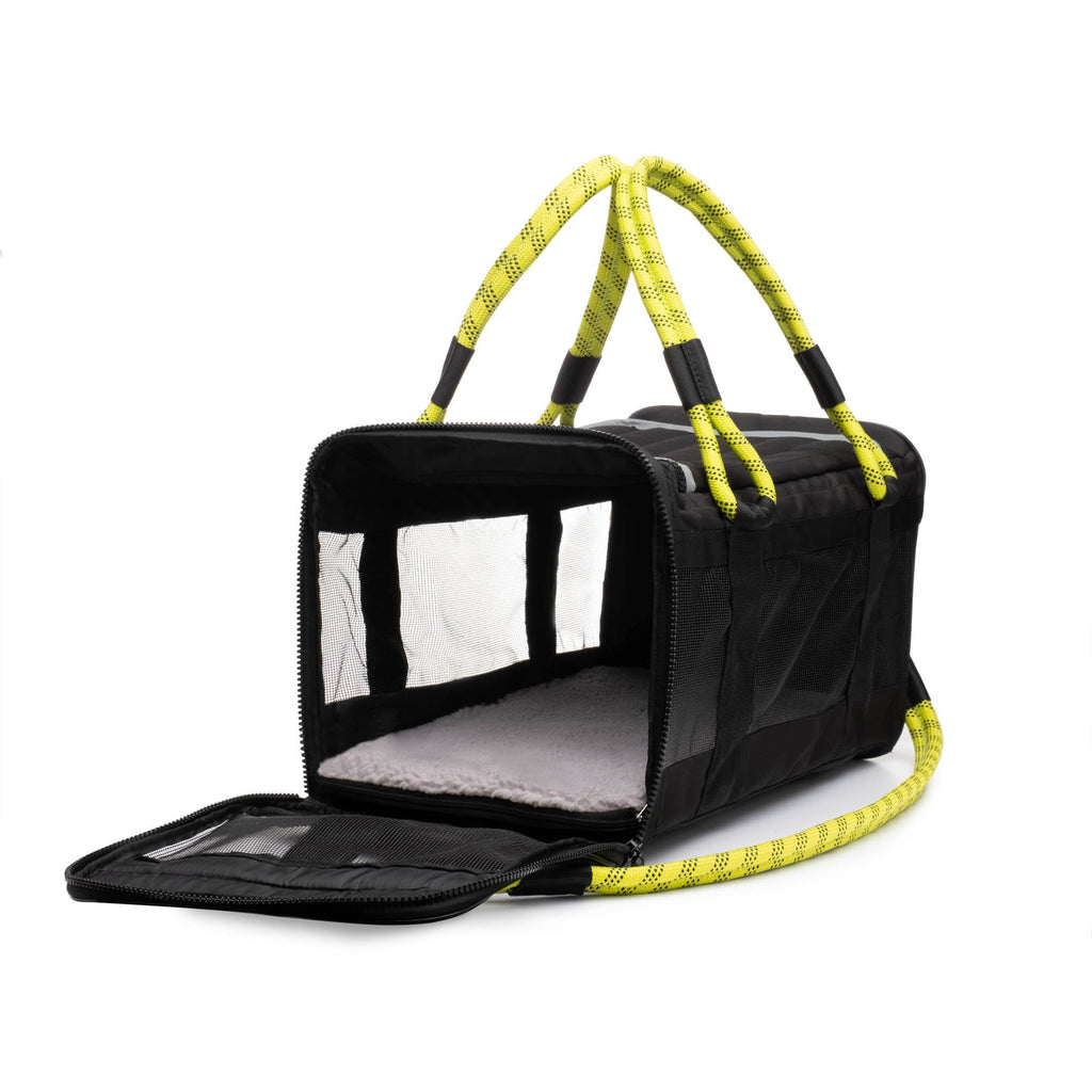 Travel Airline-Approved Dog & Cat Carrier, Camo/Magenta, Small K119181