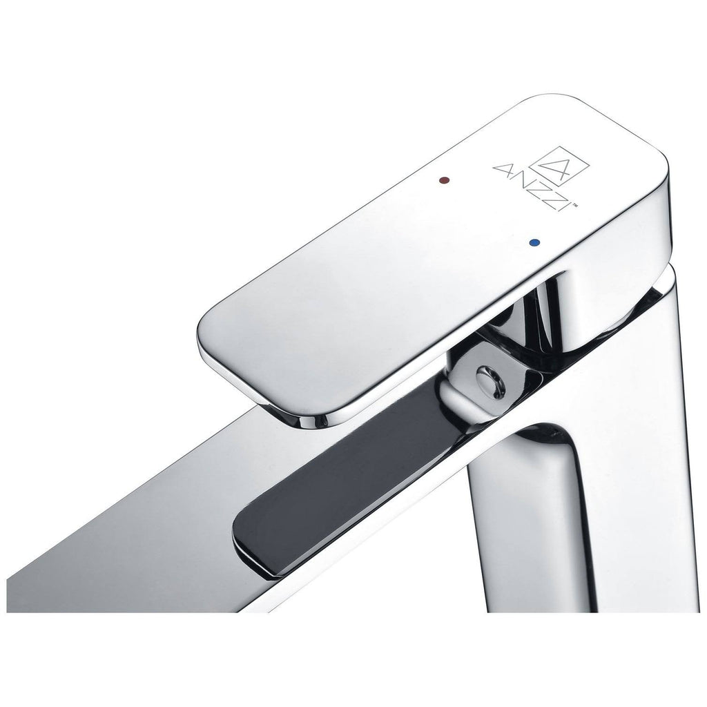 Polished Chrome Single Hole Single-Handle Bathroom Sink Faucet Q1845