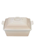 2.5-Quart Stoneware Covered Square Casserole O8730