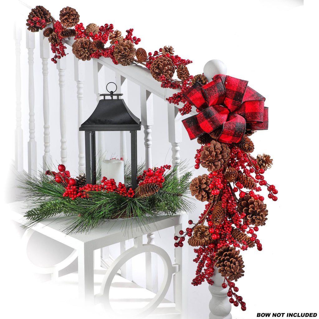 Berry Pine LED Candle Lantern N53283