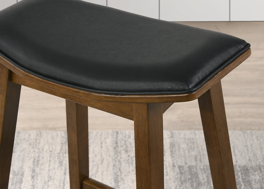 Set of 2 Faux Leather Upholstered Barstools P520