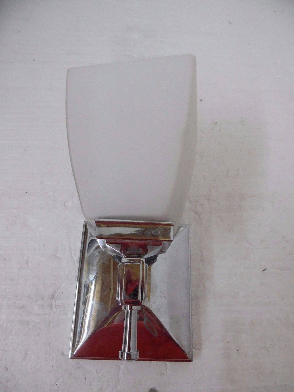 Polished Chrome 1 Light Bath Bracket N459