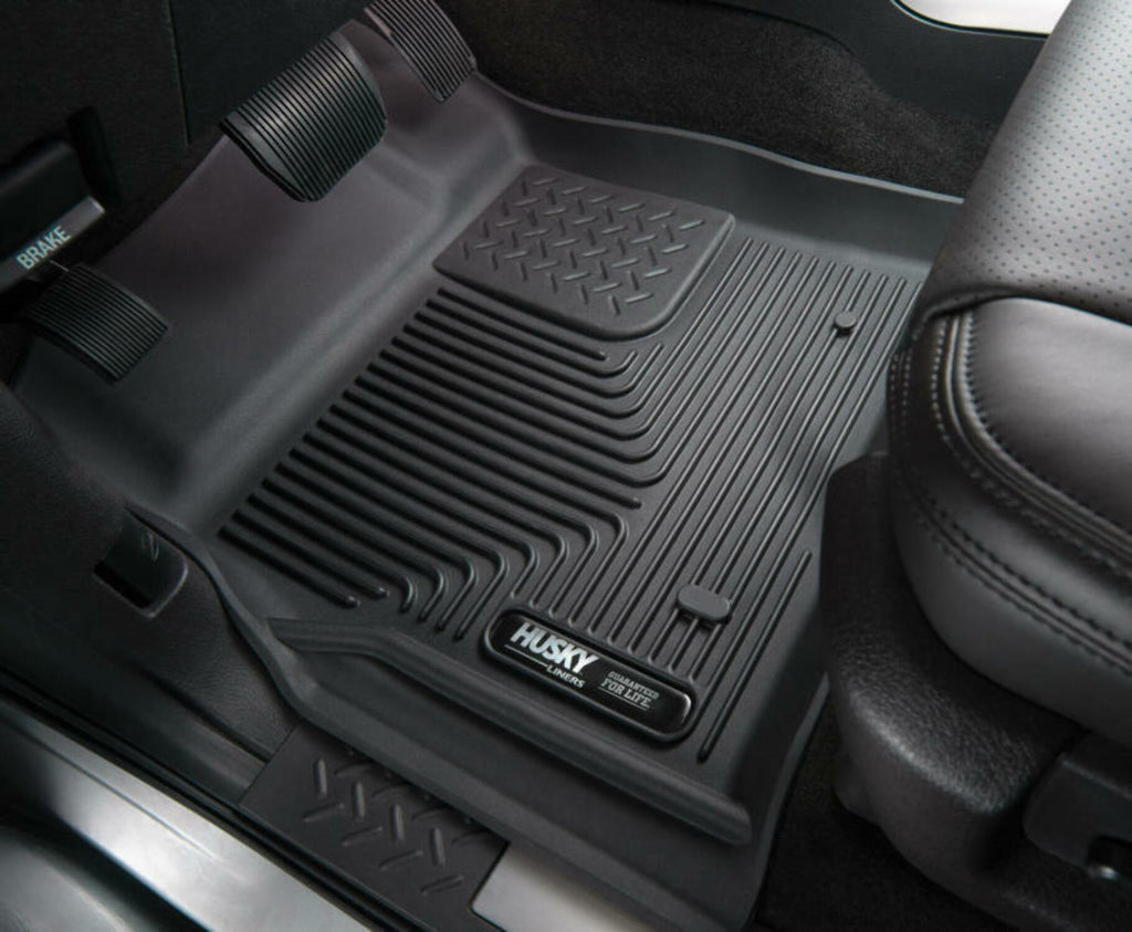 Black 2nd Seat Floor Liner Q70200