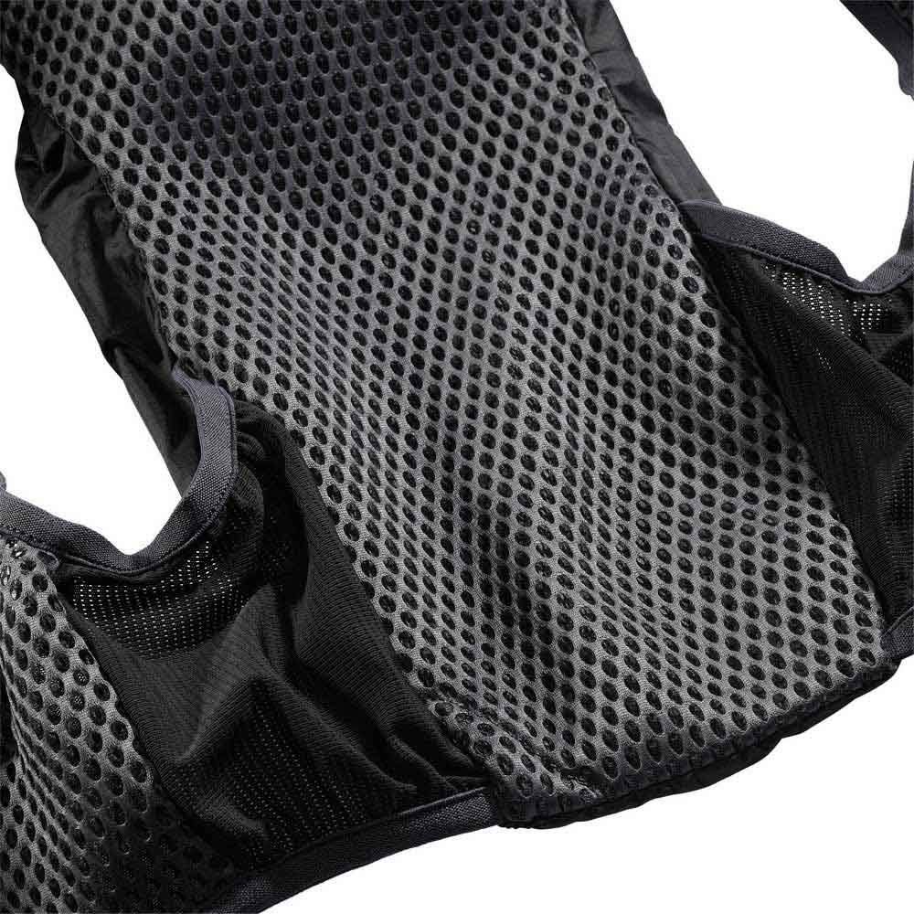 Black S Hydration Vest U95639