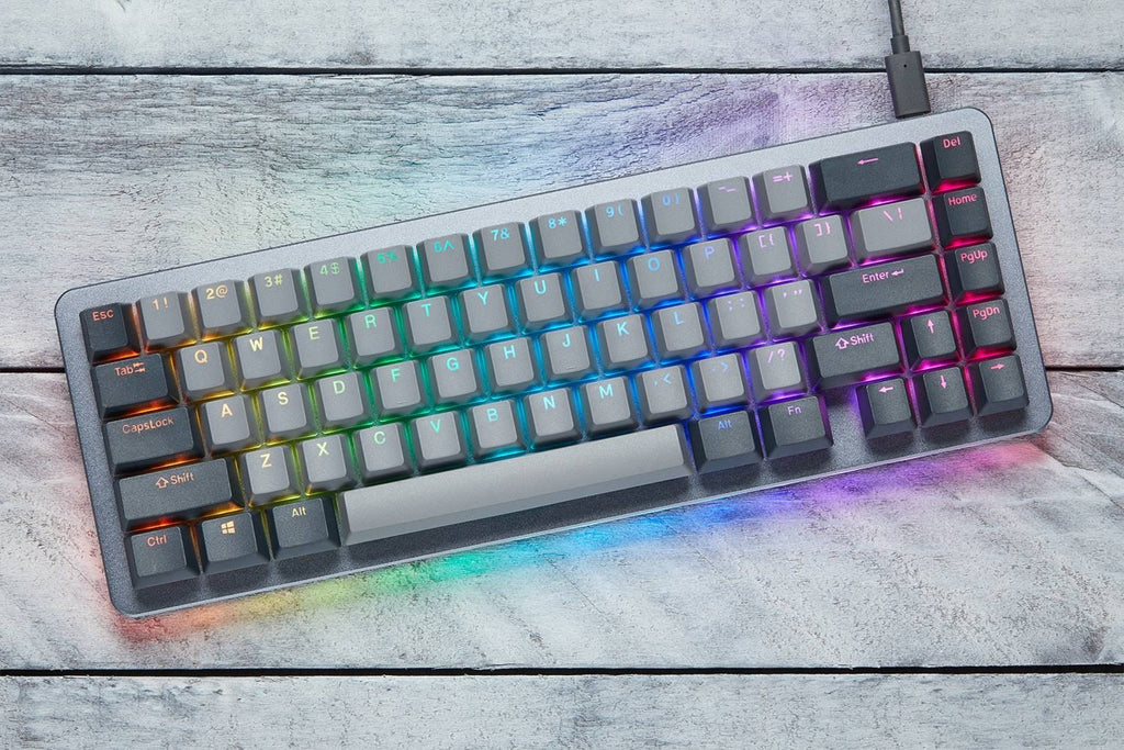 65% 67 Key Hotswap RGB Mechanical Keyboard T977