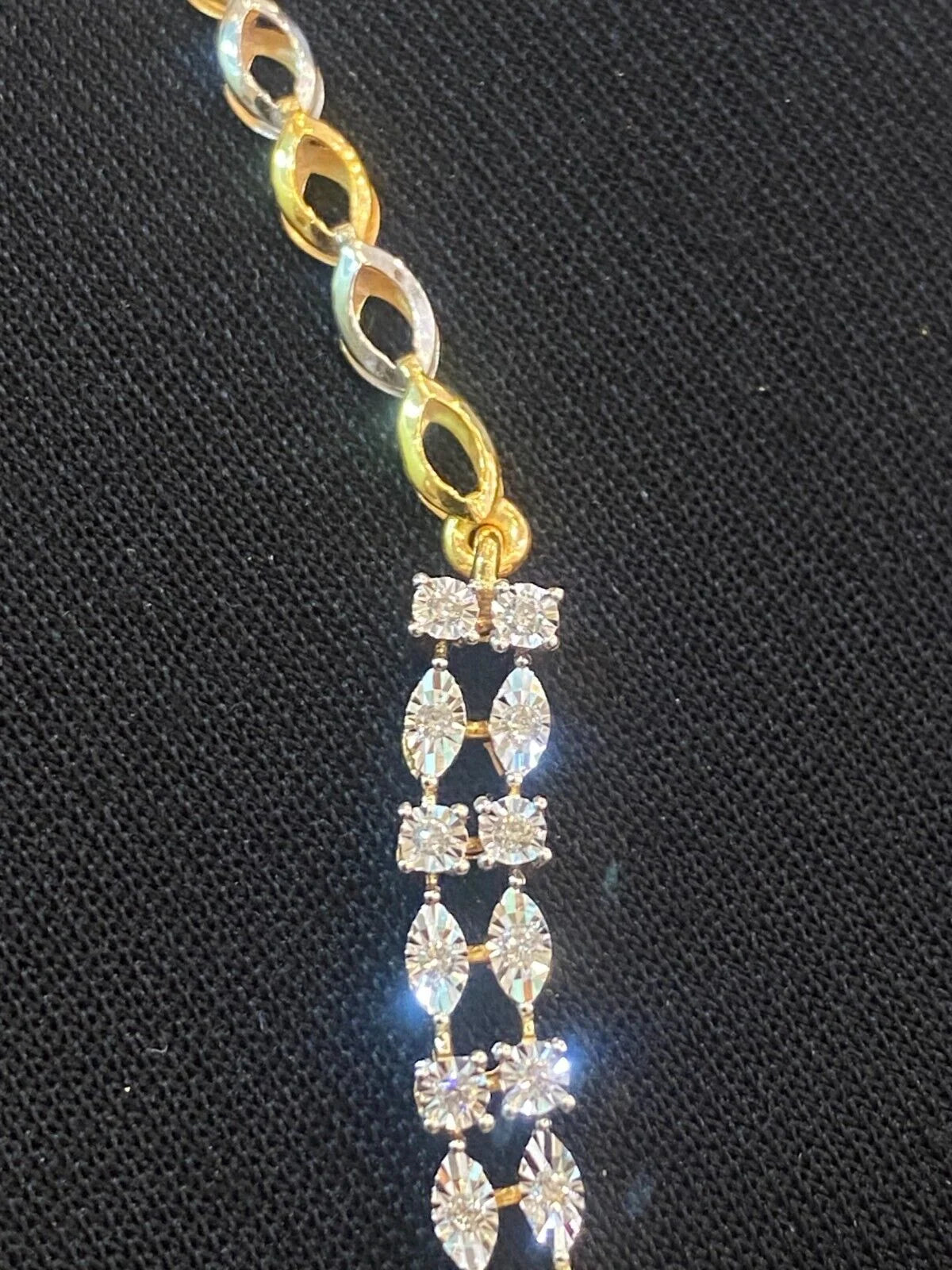 14K Yellow Gold Emerald Aurora Necklace with Diamonds K389447