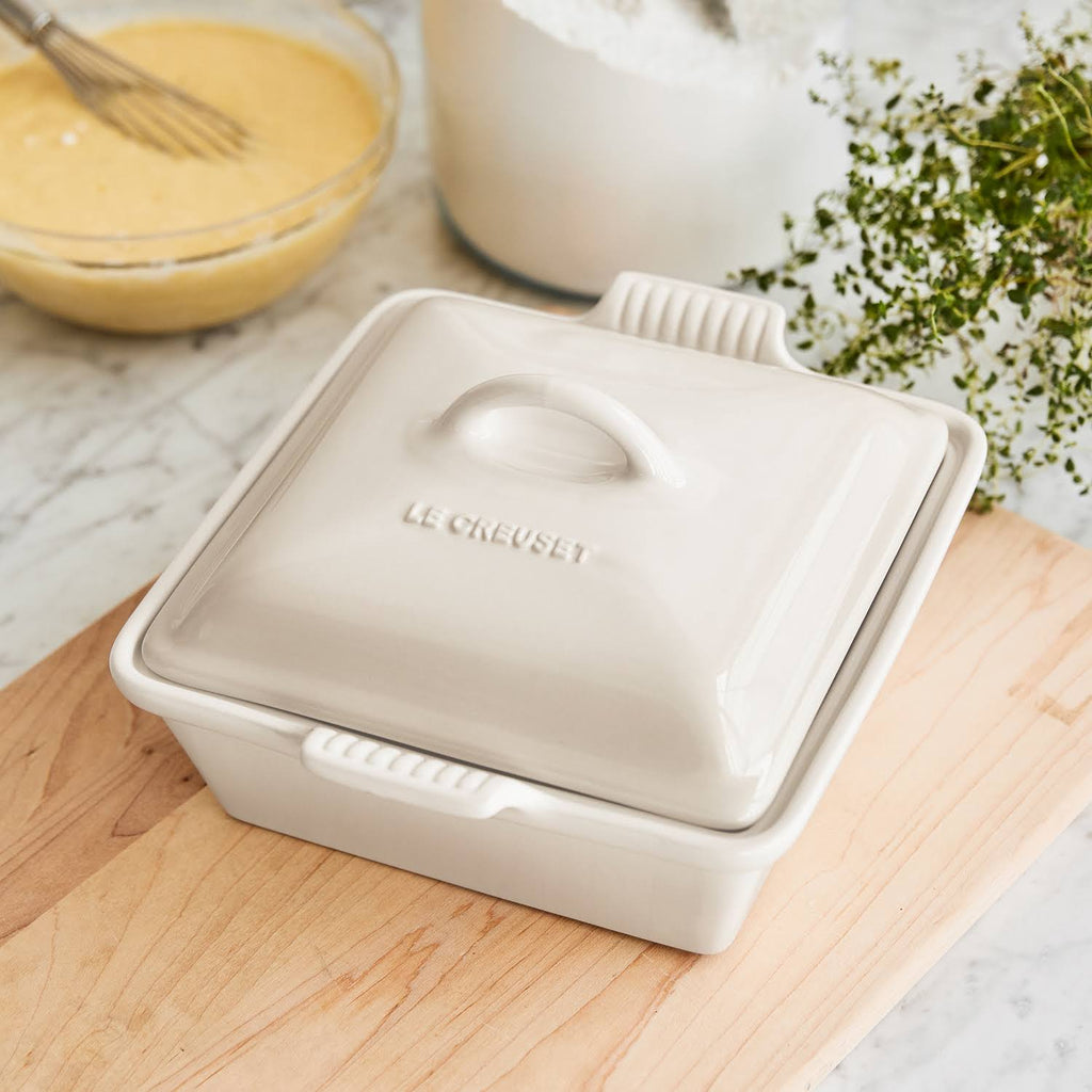 2.5-Quart Stoneware Covered Square Casserole O8730