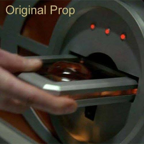 Prop Replica S39874